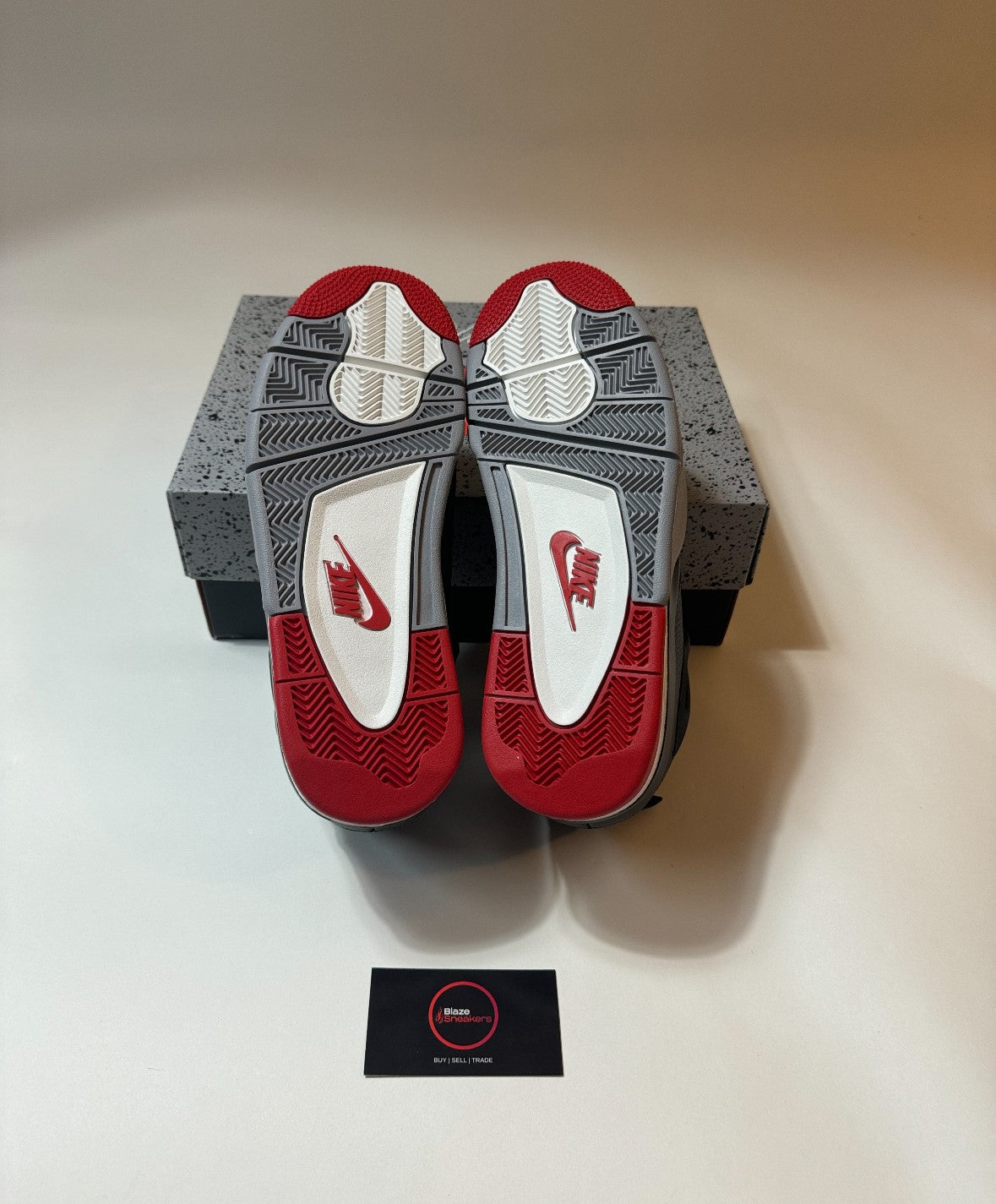 Air Jordan 4 Retro - Bred Reimagined - Grade School