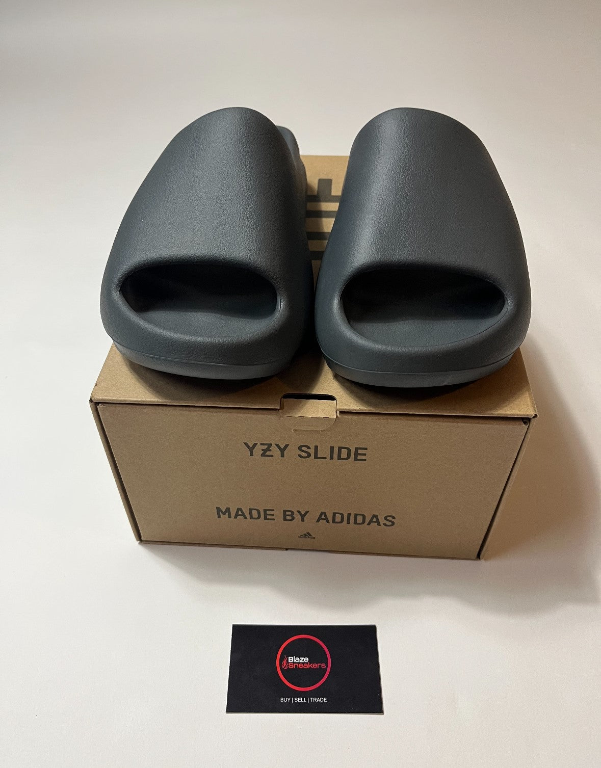 Yeezy - Slide - Slate Grey