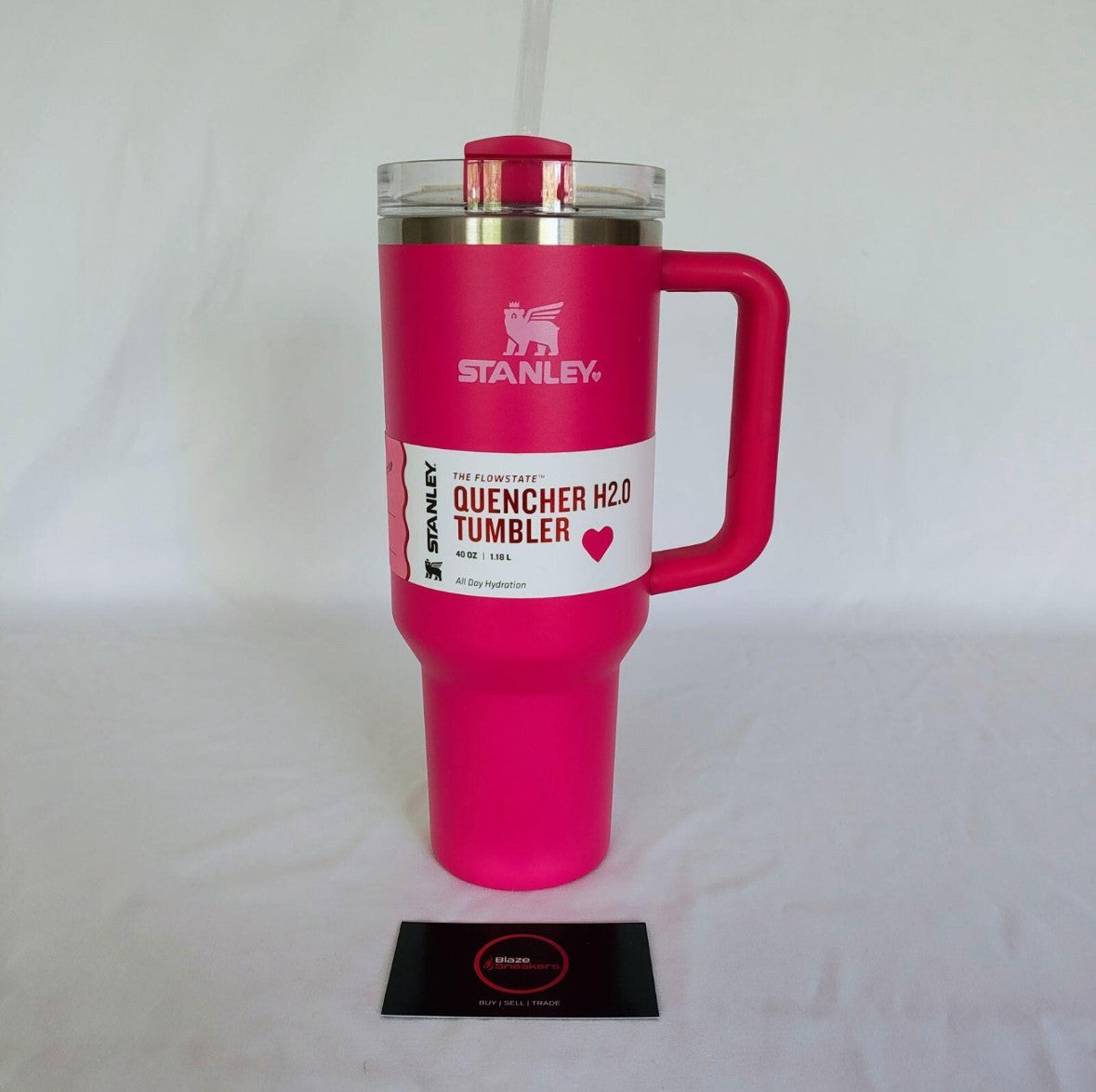 Stanley - Cosmo Pink Valentines Exclusive - The Quencher H2.0 FlowState™ Tumbler | 40 OZ