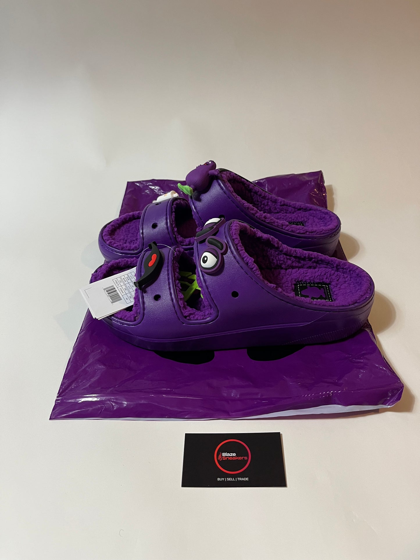 Croc - McDonald’s x Crocs - Grimace Cozzzy Sandal